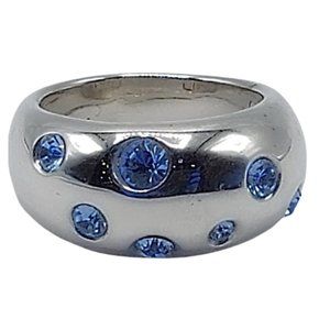 Pre-owned YSL YVES SAINT LAURENT Sterling Silver and Blue crystals ring.-7.5